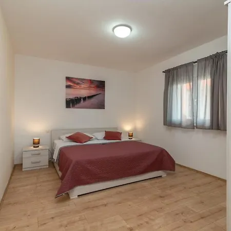 Apartmani Grga Trogir Exterior photo