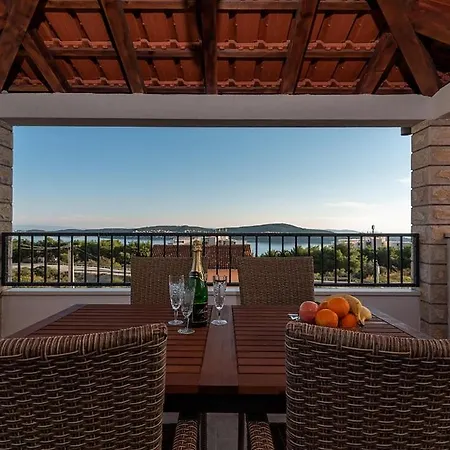Apartmani Grga Trogir Exterior photo